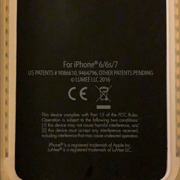 LuMee light up iPhone case - Picture 5 of 7